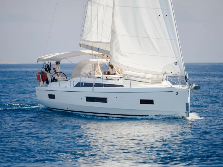 Location bateau Álimos pas cher Oceanis 40.1