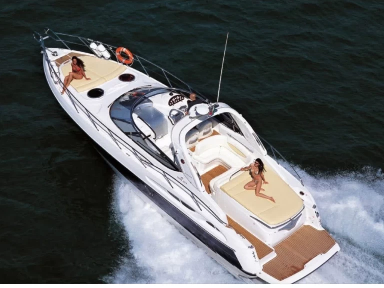 Location à Cannes - Cranchi Endurance 41 sur SamBoat