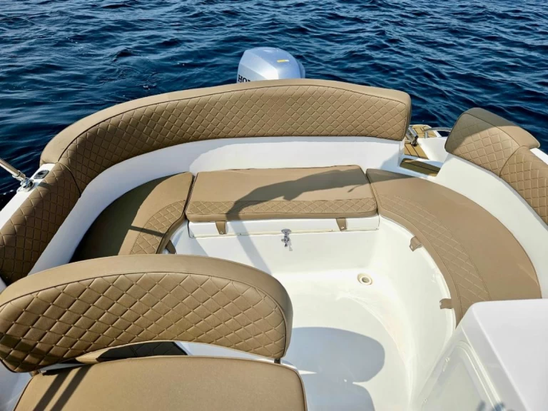 Location bateau Marinello Eden 22 à Funtana-Fontane sur Samboat