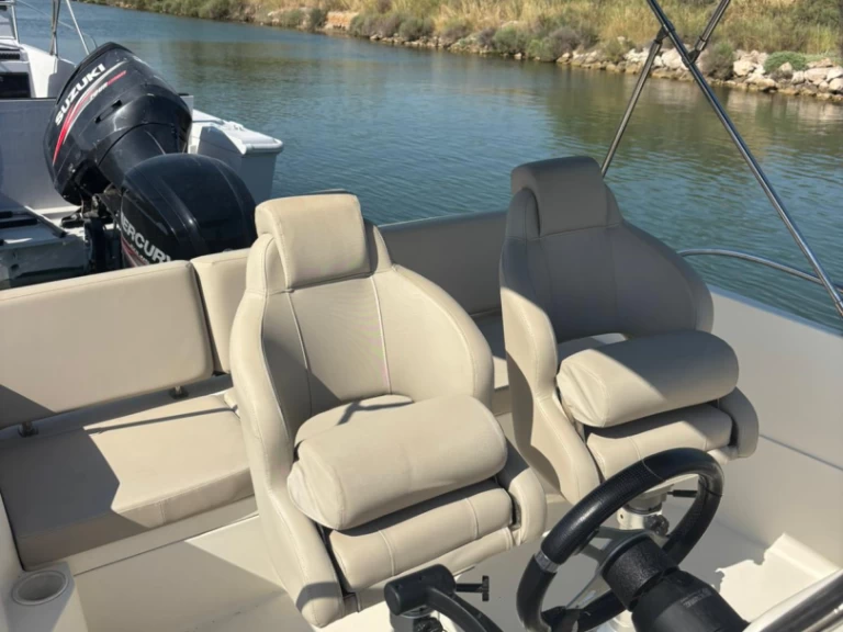 Louez un Quicksilver Activ 605 Open à Carnon-Plage