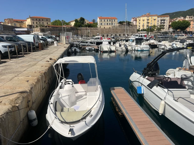 Location bateau Ajaccio pas cher CAP-FERRET 452 Open