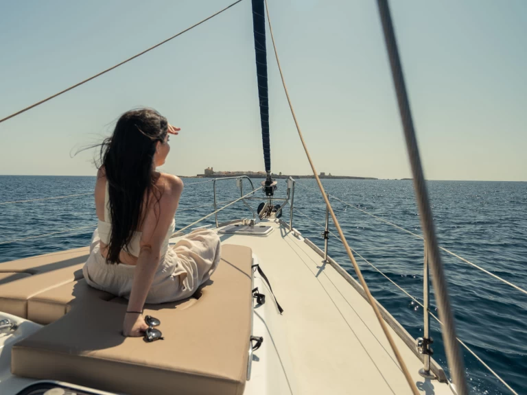 Voilier à louer à Santa Pola au meilleur prix