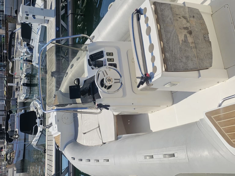 Semi-rigide à louer à Banyuls-sur-Mer au meilleur prix