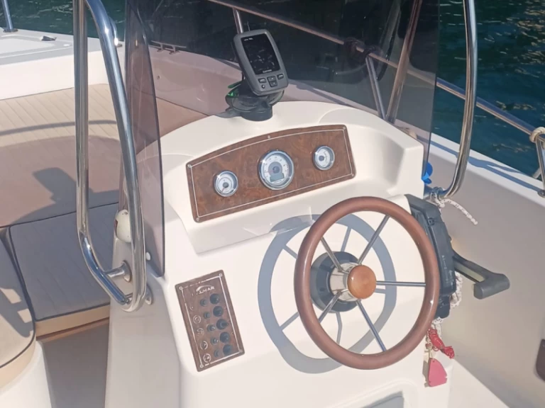 Location bateau Italmar MISTRAL 17  à Porto Mirabello sur Samboat