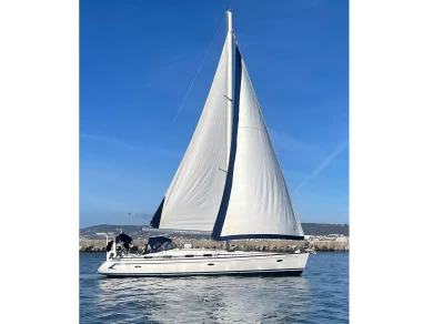 Bavaria Bavaria 50 Cruiser charter bareboat eller skeppad i Caniçal