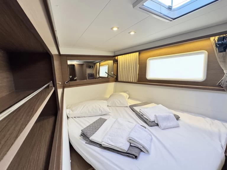 Location bateau Lefkáda pas cher Lagoon 450 Sport Top