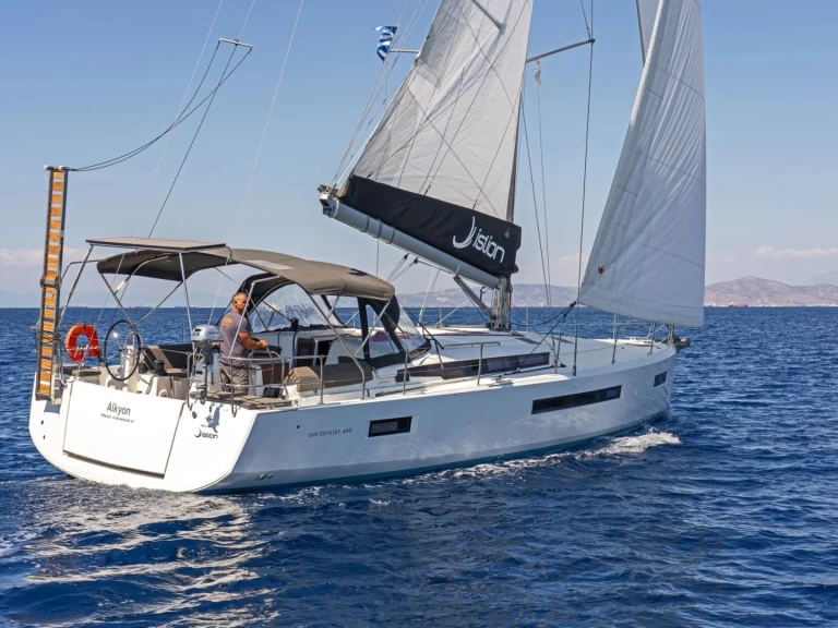Location à Agios Nikolaos - Jeanneau Sun Odyssey 490 sur SamBoat