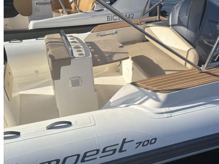 Location Semi-rigide Capelli avec permis