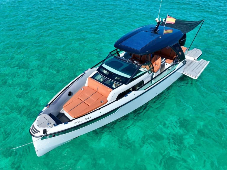 Saxdor Saxdor 320 GTO a louer à Palamós