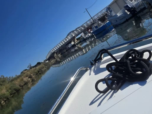 NAVALPLASTICA lancia 450 a louer à Carnon-Plage