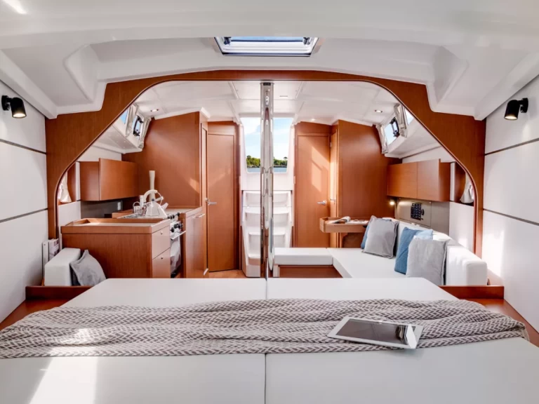 Location bateau Bénéteau Oceanis 38 à Procida sur Samboat