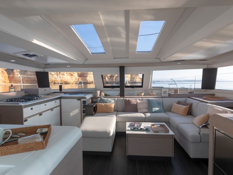 Location bateau Fountaine Pajot Elba 45 à Rhodes (Ville) sur Samboat