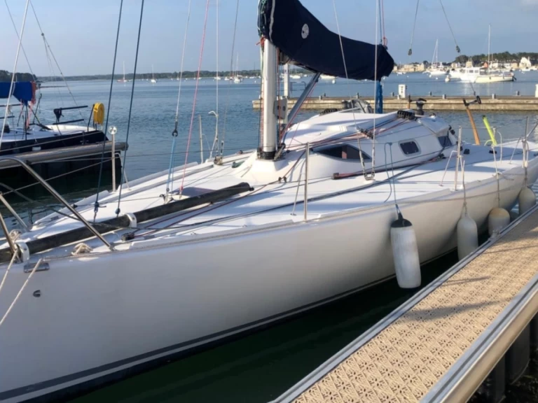 Louer Voilier avec ou sans skipper Pogo Structures à Loctudy