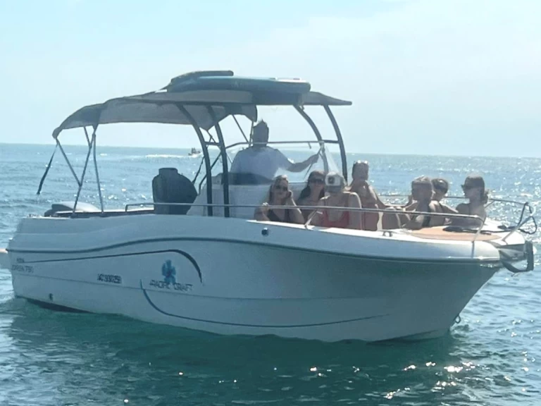 Location bateau Pacific Craft Pacific Craft 750 Open à Arcachon sur Samboat