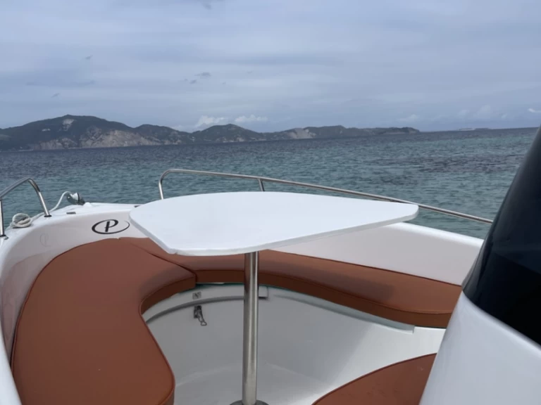 Location Bateau à moteur Poseidon avec permis