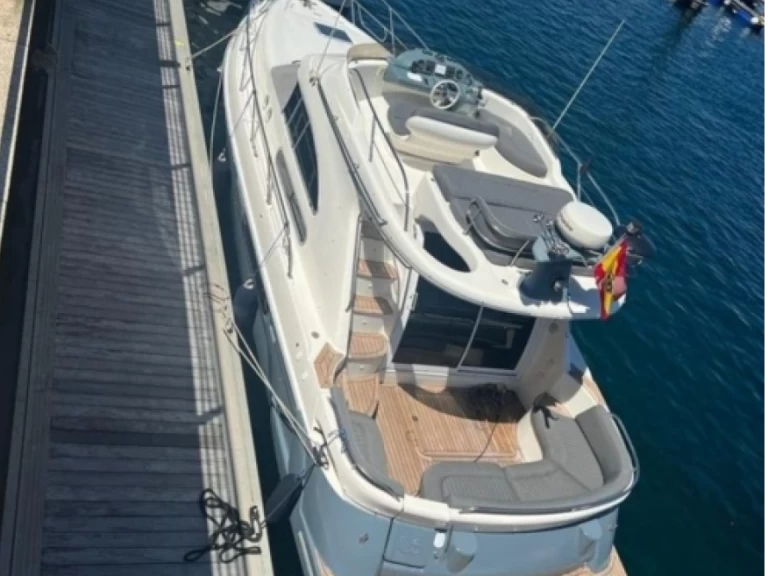 Louez un Sealine Sealine 350 Fly à Sanxenxo