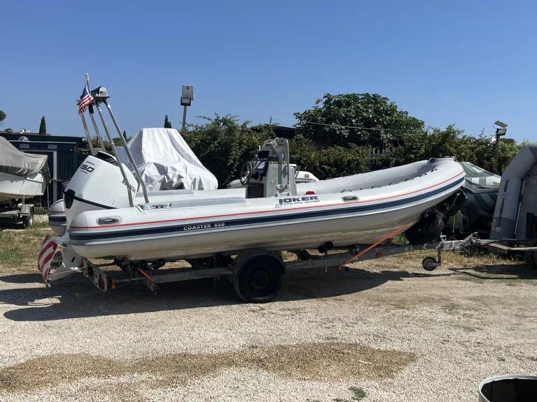 Location bateau Joker Boat Clubman 21 à Santa Marinella sur Samboat