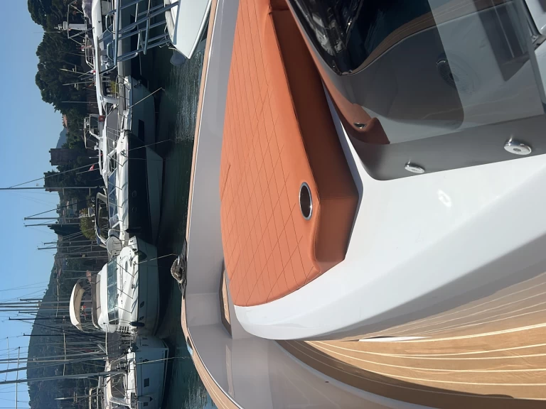 Location Bateau à moteur à Mandelieu-la-Napoule - Pardo Yachts Pardo 38