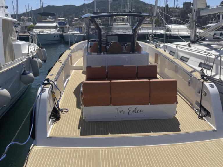 Location bateau Pardo Yachts Pardo 38 à Mandelieu-la-Napoule sur Samboat