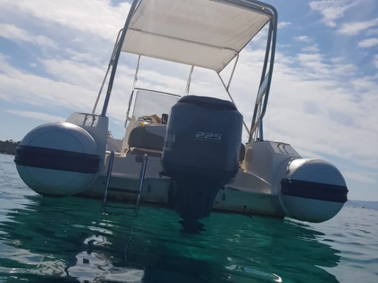 Capelli Tempest 700 Sun a louer à Hyères