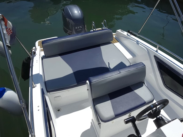 Location bateau Orizzonti Nautilus à Poreč sur Samboat