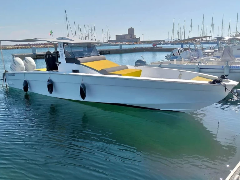Louer Bateau à moteur avec ou sans skipper  à Trapani