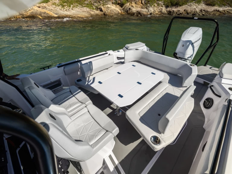 Louer Bateau à moteur avec ou sans skipper Axopar à Seget Donji