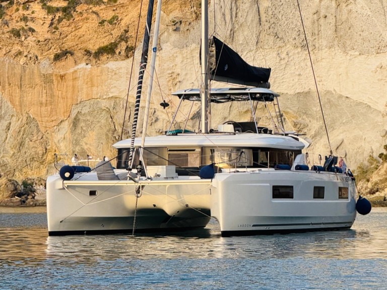 Location bateau Lagoon Lagoon 46 à Cugnana Verde sur Samboat