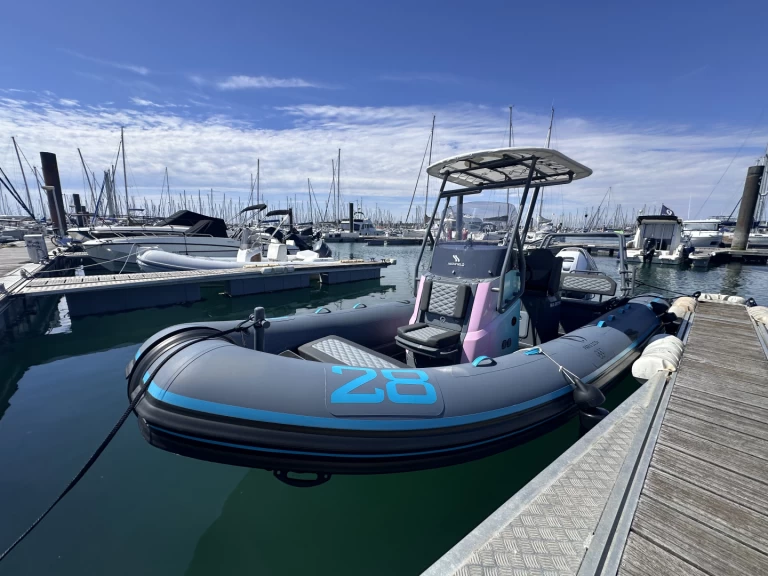 Location bateau Highfield 660 Sport Edition Limitée Paris 2024 à La Rochelle sur Samboat