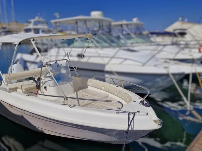 Location bateau Porto di Alghero pas cher marinello 520