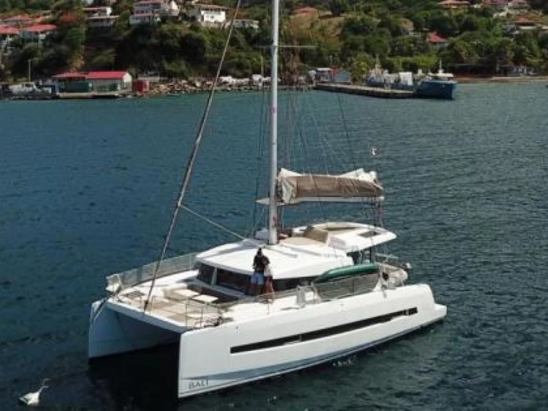 Location bateau Catana Bali 4.0 à Le Marin sur Samboat
