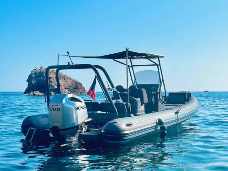 Location bateau Highfield Highfield Sport 700 à Le Brusc sur Samboat