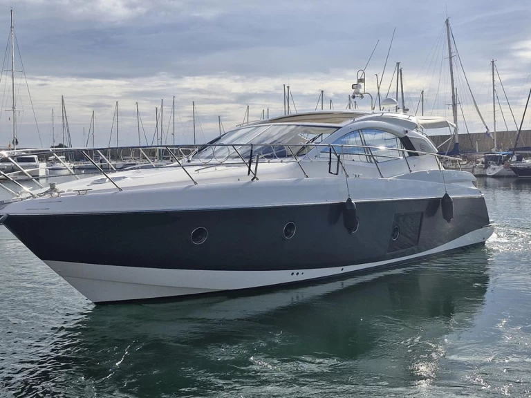 Location à Palamós - Sessa Marine sessa c43 sur SamBoat