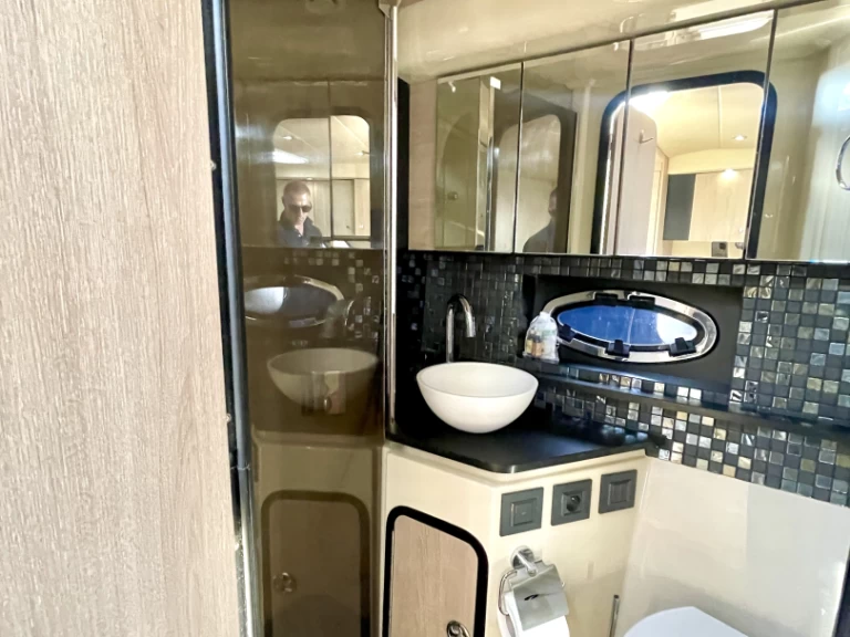 Louer Yacht avec ou sans skipper Cruisers à Hyères