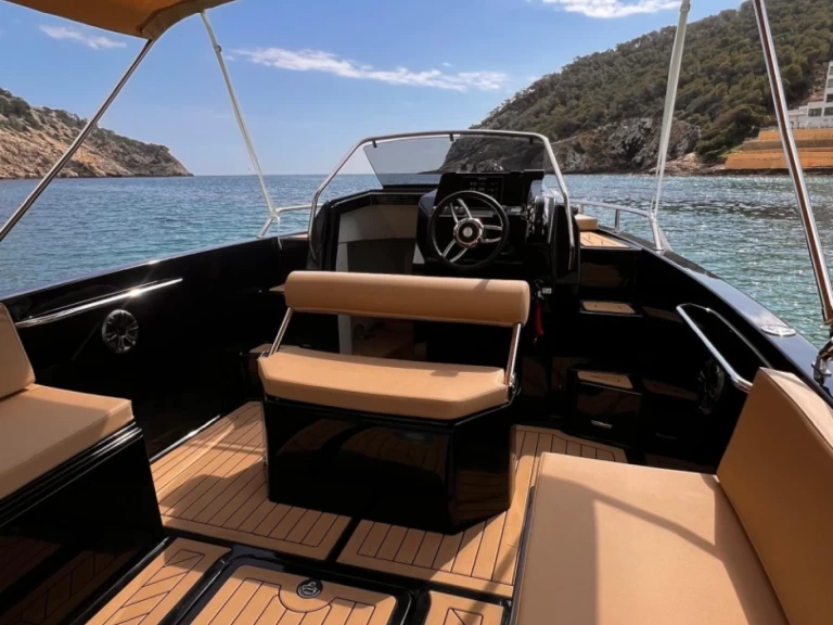 Location Bateau à moteur à Santa Eulària des Riu - Nuva Nuva M6