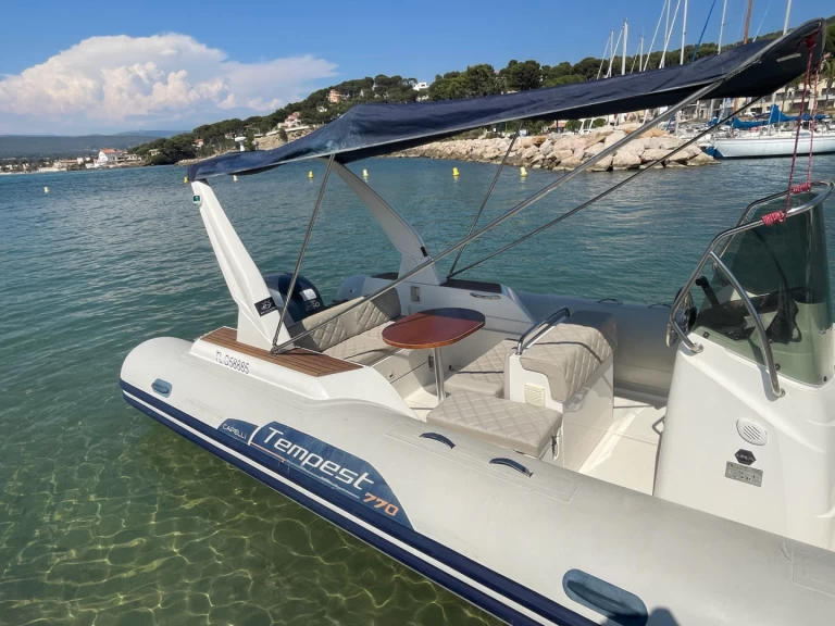 Location bateau Capelli Tempest 770 à La Madrague sur Samboat