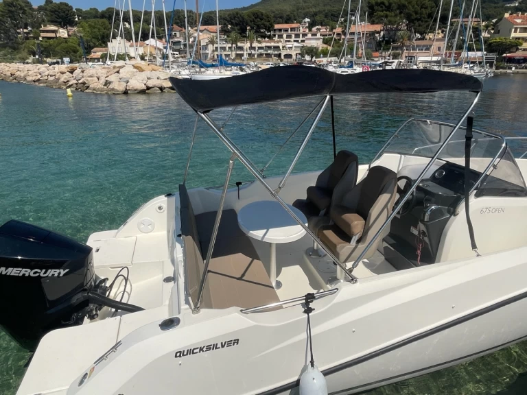 Location bateau Quicksilver Activ 675 Open à La Madrague sur Samboat