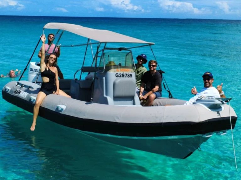 Location bateau Saint Martin pas cher Lux 655
