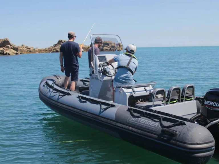 Location bateau Saint-Quay-Portrieux pas cher 3D Tender 600 Patrol