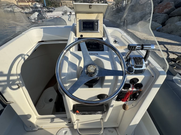 Location bateau Sea-Hawk 9 à La Madrague sur Samboat