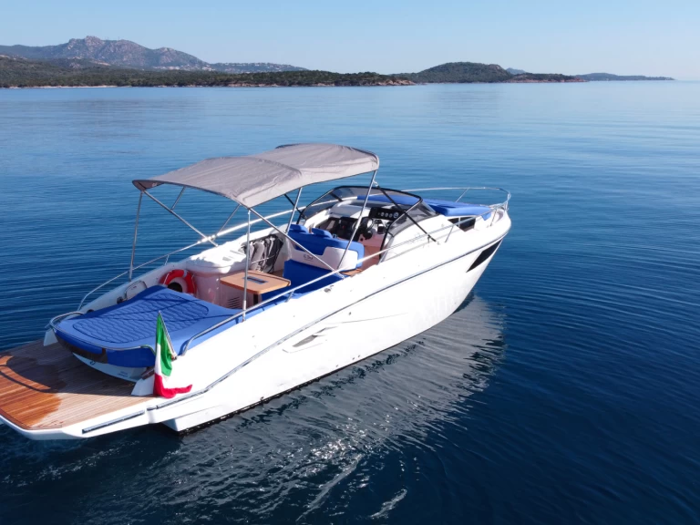 Location Bateau à moteur à Porto Cervo - Cranchi Endurance 30