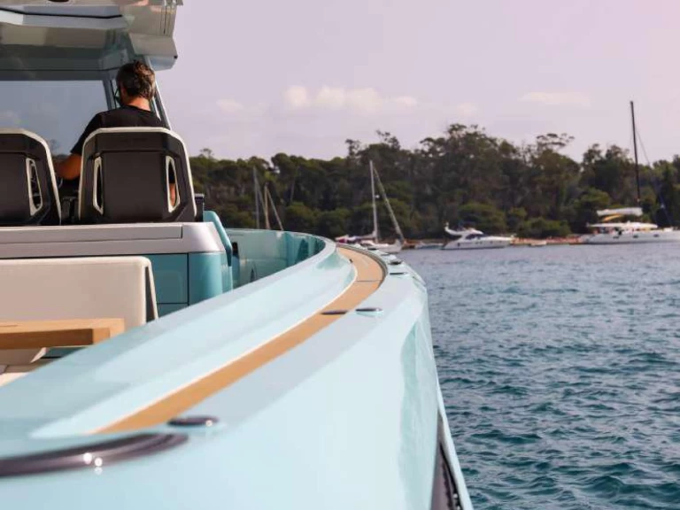 Location Bateau à moteur à Cannes - Wajer 55 S