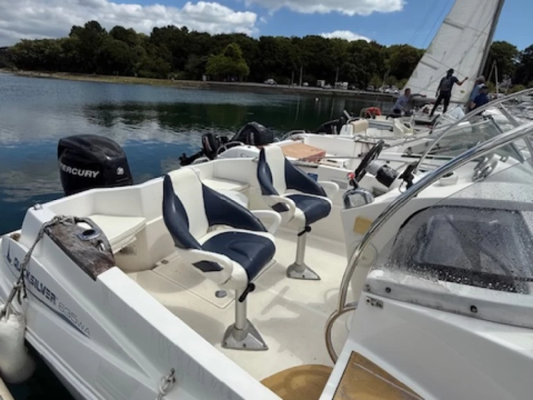 Louer Bateau à moteur avec ou sans skipper Quicksilver à Bénodet