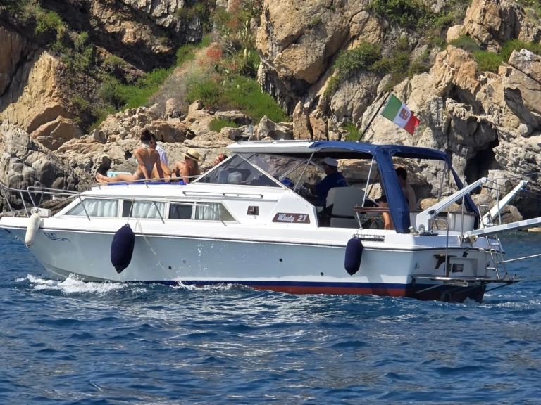 Louez un Windy Windy 27 CC à Porto di Cefalù