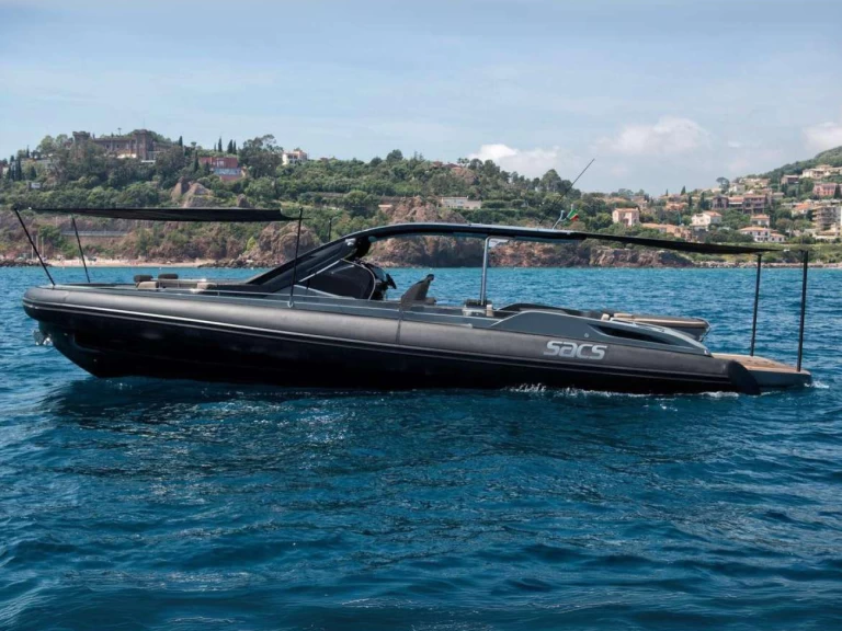 Louer Bateau à moteur avec ou sans skipper Sacs à Cannes