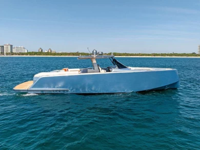 Hire Motorboat with or without skipper Pardo Yachts Cannes