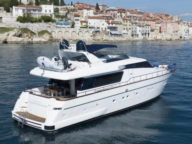 Louez un Sun Lorenzo 72 à Golfe-Juan