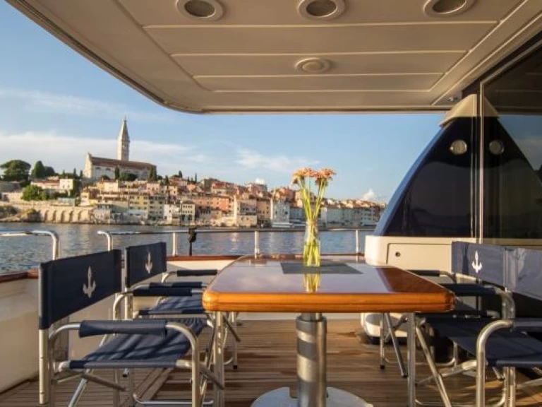 Location Yacht à Golfe-Juan - Sun Lorenzo 72