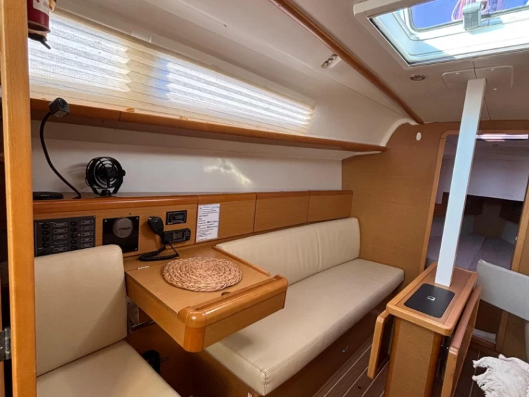 Location Voilier à Gouviá - Jeanneau Sun Odyssey 33i