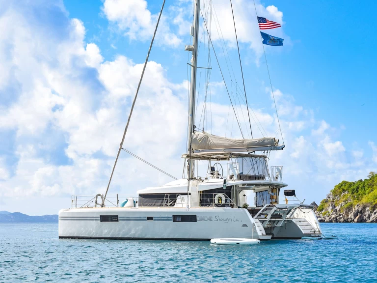 Louer Yacht avec ou sans skipper Lagoon à Îles Vierges britanniques (BVI)